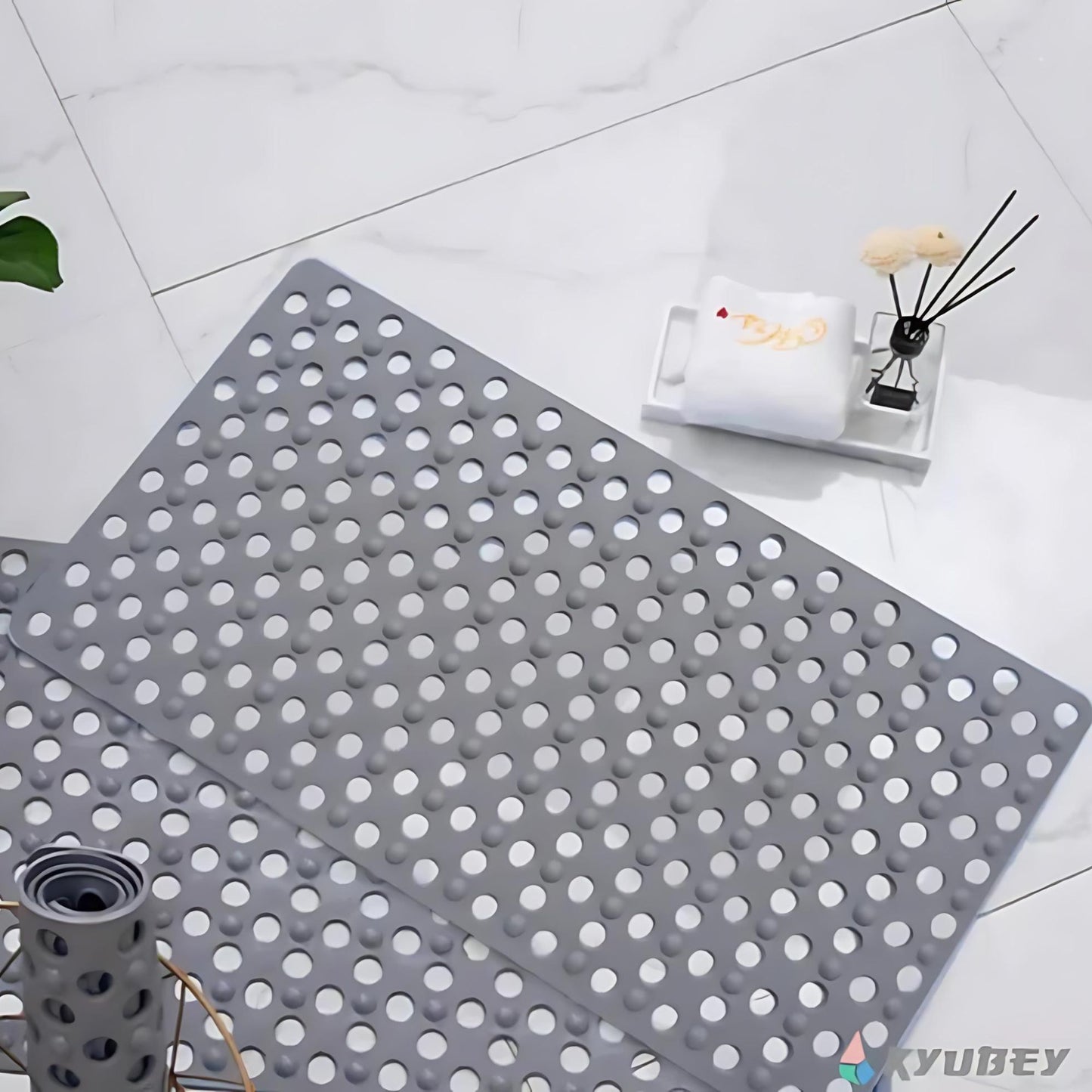 Kyubey Non Slip Safety Shower Mat