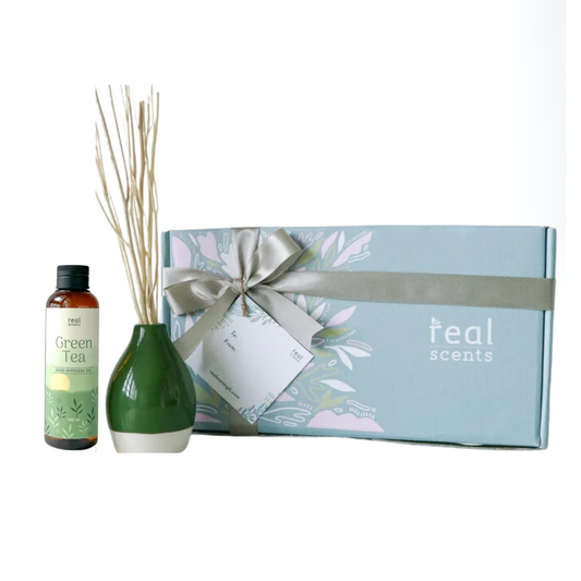 Real Scents Reed Diffuser Set