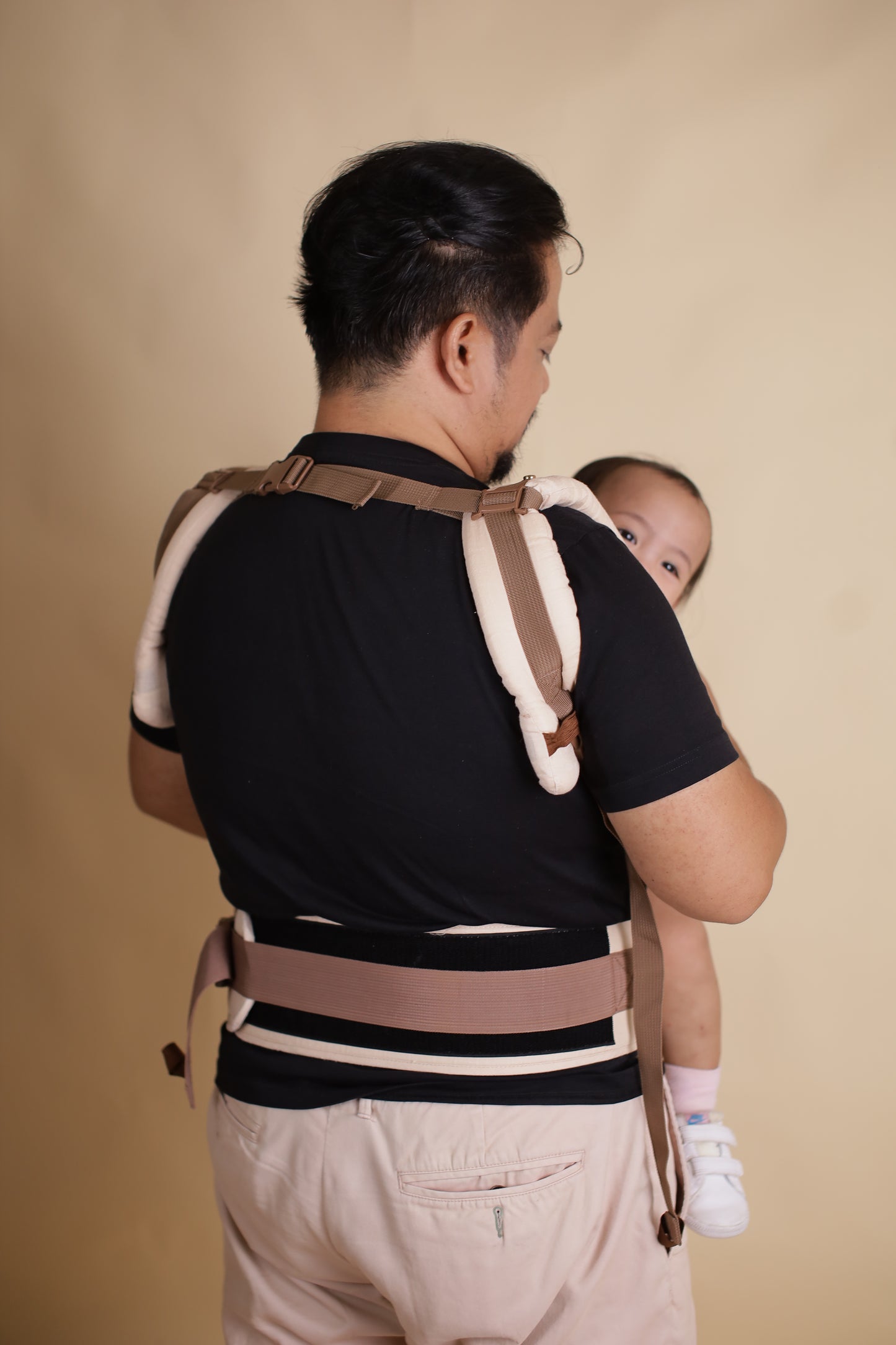 Zima Linen YAKAP Ergonomic Baby Carrier Suitable for Newborns - Toddlers (up to 20kg)